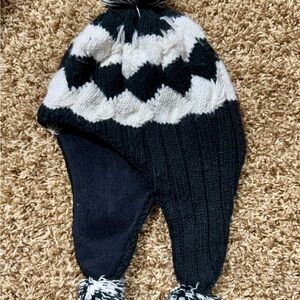 Kids Black and White Knit Winter Hat